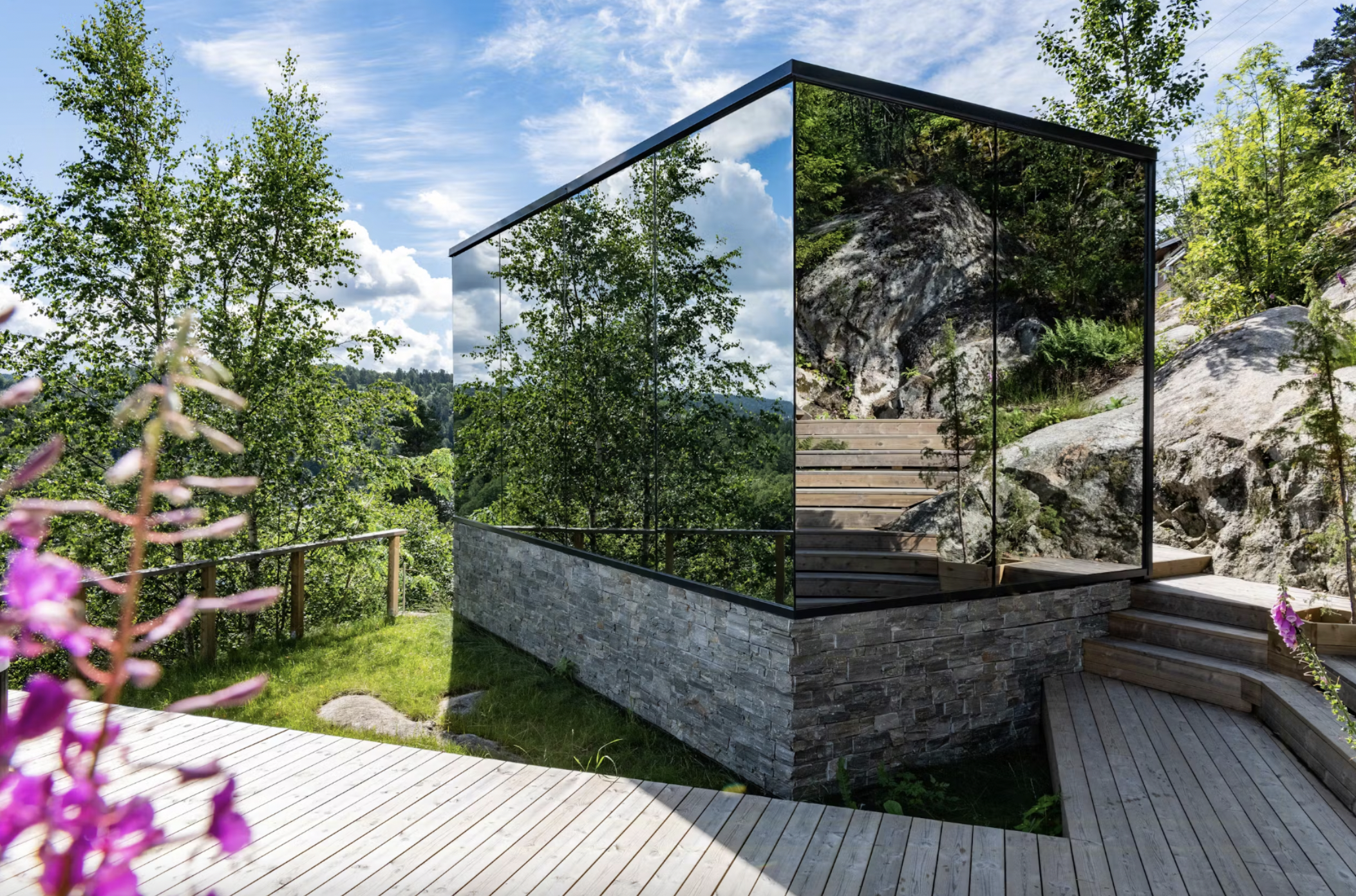 Glaskabine med udsigt over Bunnefjorden