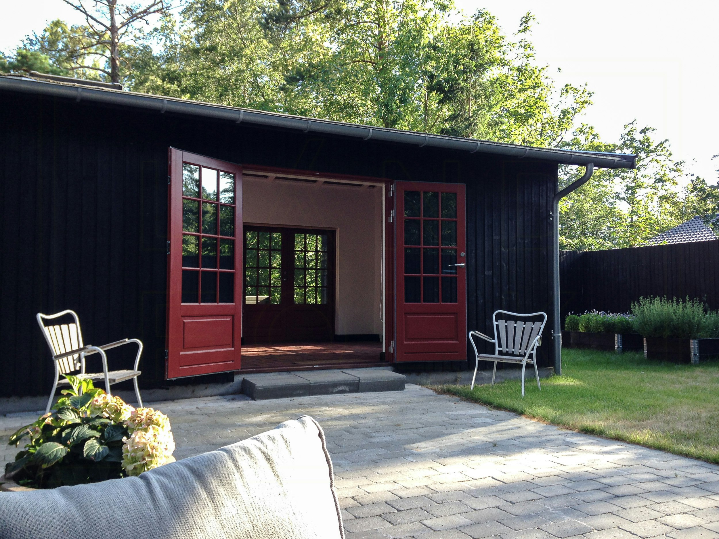 Tranquility and Scandinavian design classics in Asserbo Plantage