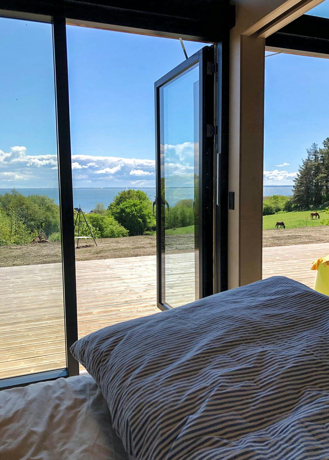 Modern summer house with panoramic view over the fjord